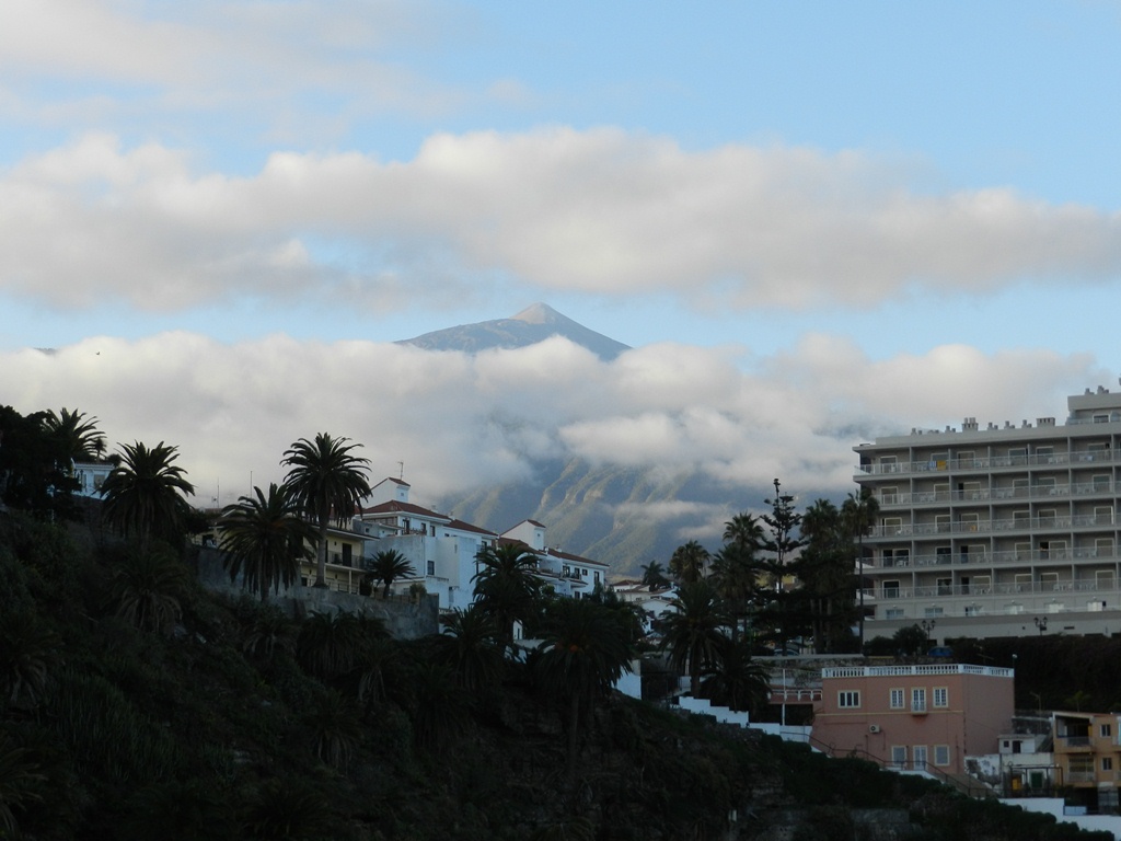 Tenerife%20Nikon%205%20001.JPG